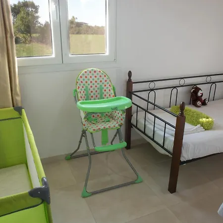 Casa de Férias Iris 4 *